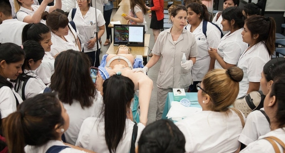 43 mil argentinos eligen la carrera de Enfermería