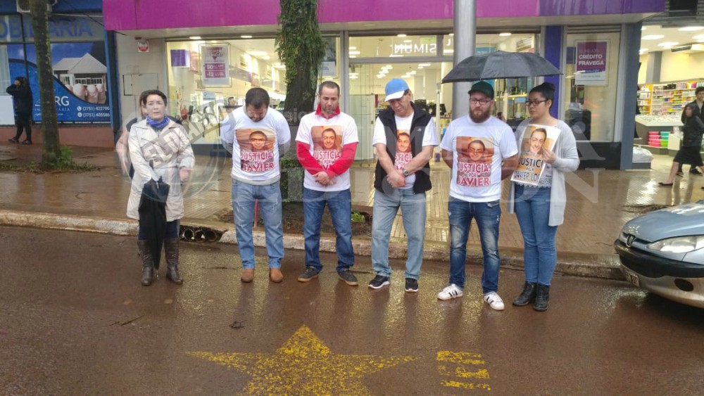 Eldorado :  pedido de justicia por la muerte de López