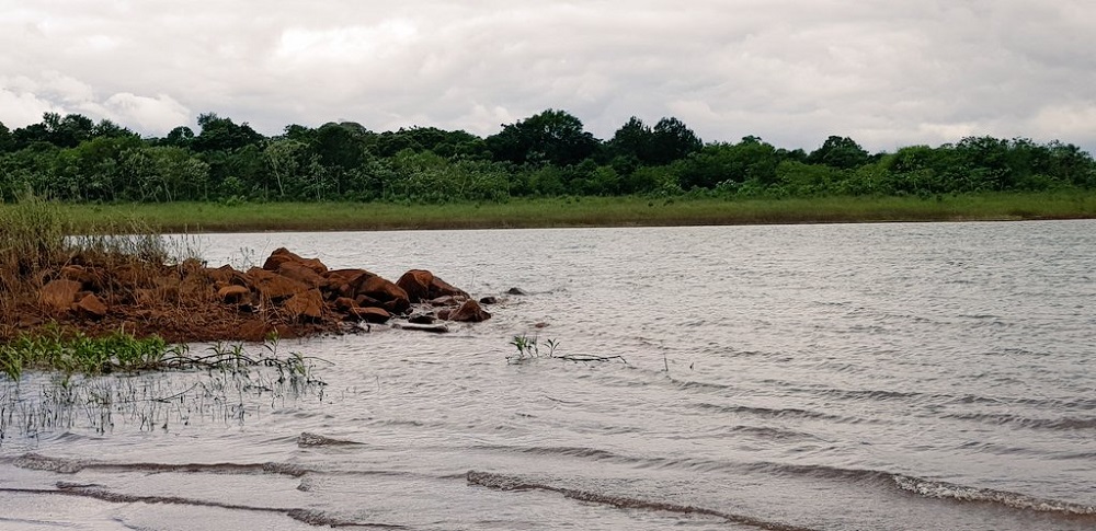 (Imagen ilustrativa del Lago Urugua-í)
