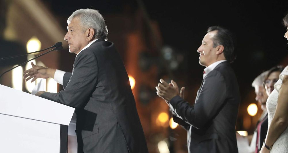 AMLO: “Se van a vender los aviones que usaban los políticos corruptos”