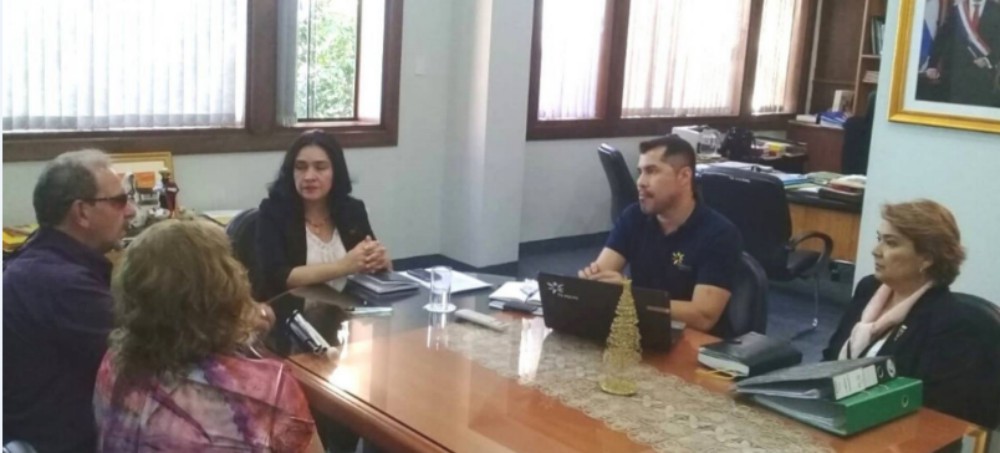 Argentina y Paraguay potenciarán el turismo en las comunidades guaraníes