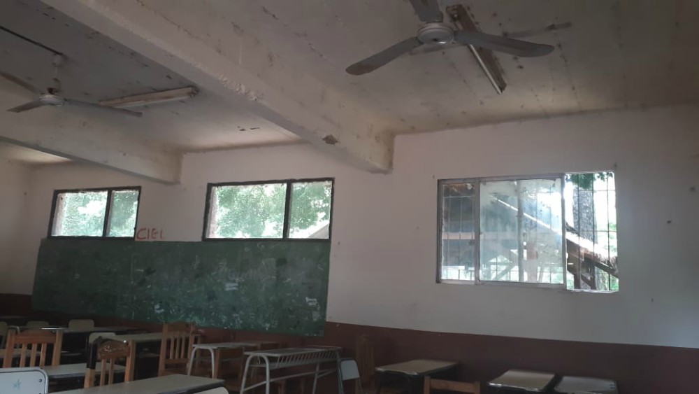 Quedaron inconclusas las obras de la escuela de comercio 19