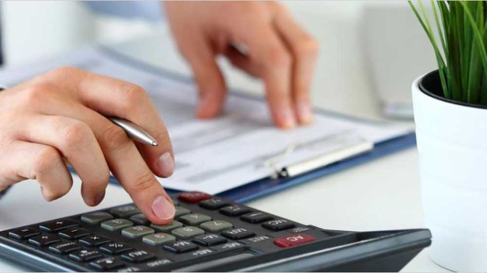 Confirman caída de créditos al sector privado