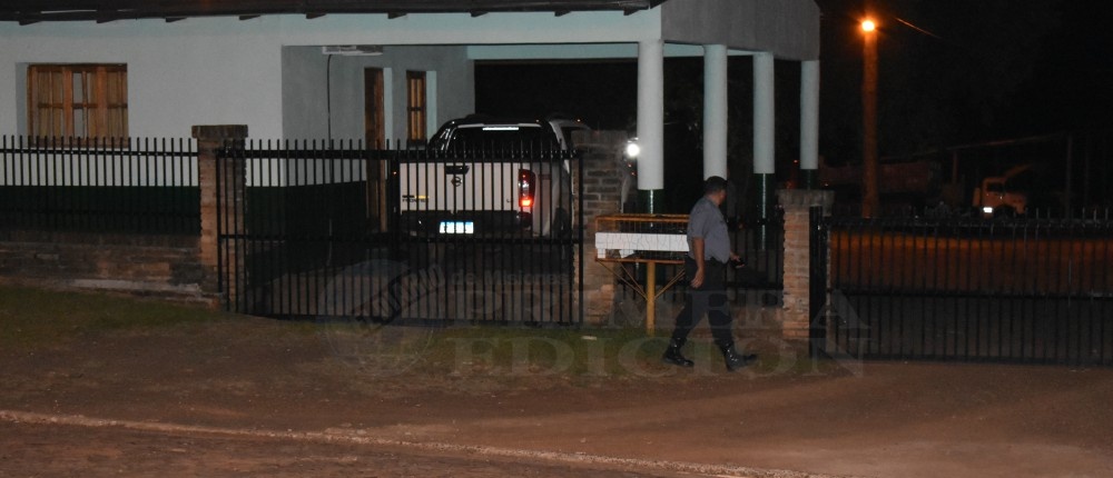 Vecinos de Fachinal exigen que el destituido Aguirre deje la intendencia