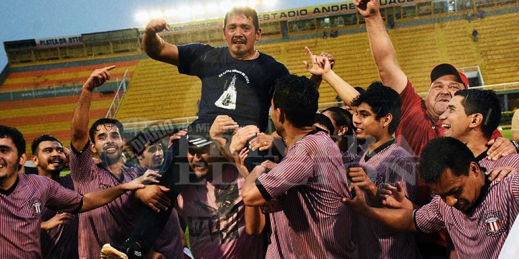 El entrenador sacó cinco veces campeón a Sporting de Santo Pipó en la Liga Posadeña.