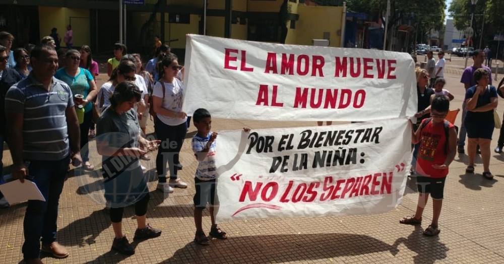 “No expongan a la criatura a pagar por errores de los adultos”