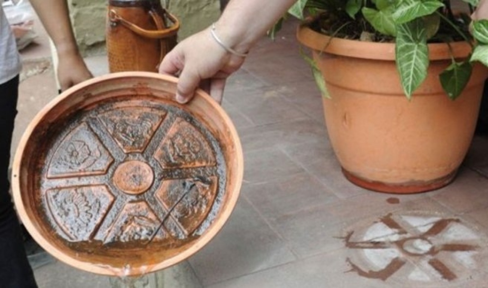 Dengue: mantener limpios patios y eliminar recipientes que puedan acumular agua