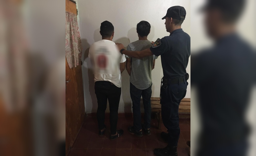 Detienen a dos jóvenes que se hacían pasar por bomberos