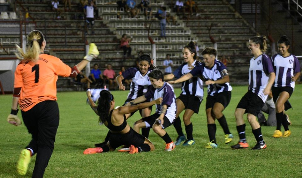 Femenino posadeño: Luz y Fuerza hace historia