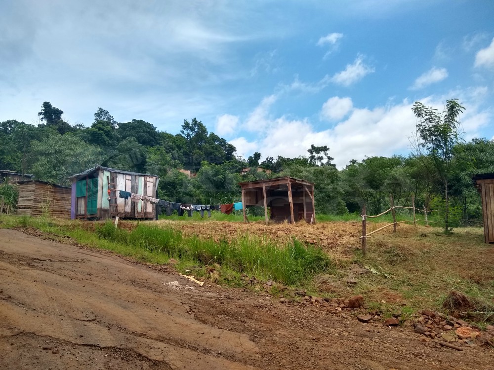 Unas 100 familias siguen ocupando el predio del exbasural de Puerto Rico
