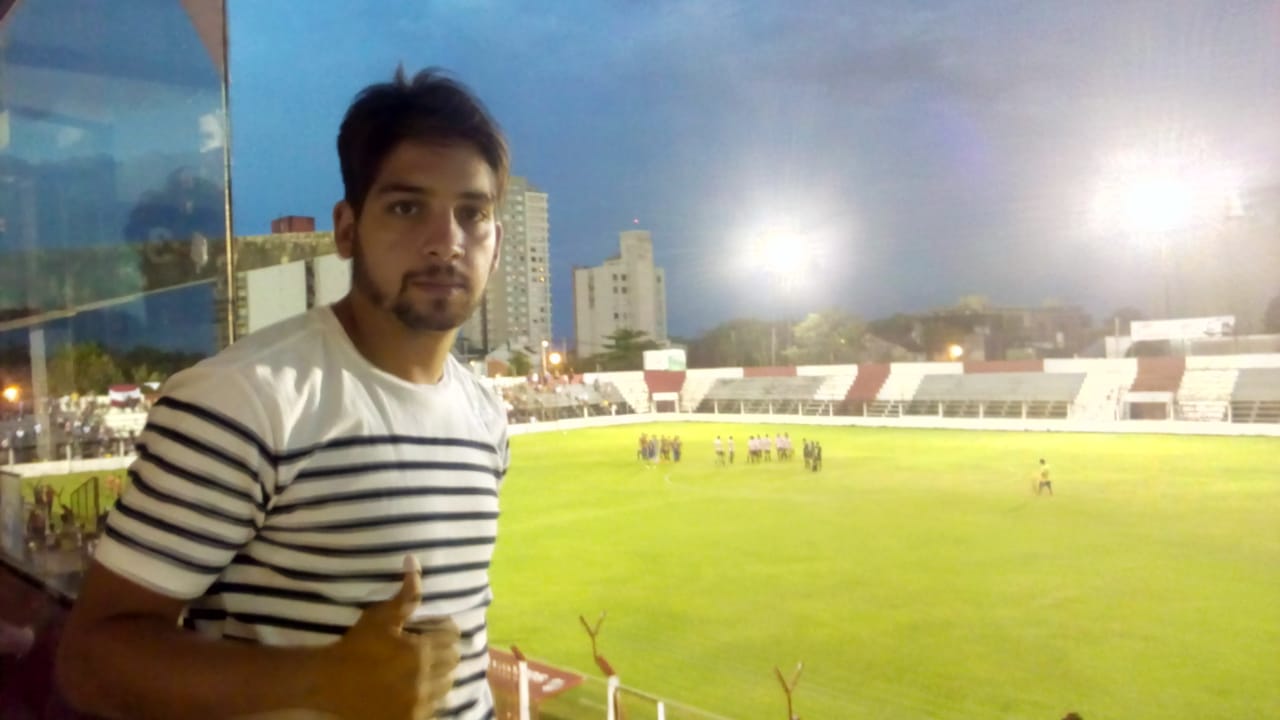 Benítez aseguró que con Holan “está todo bien”