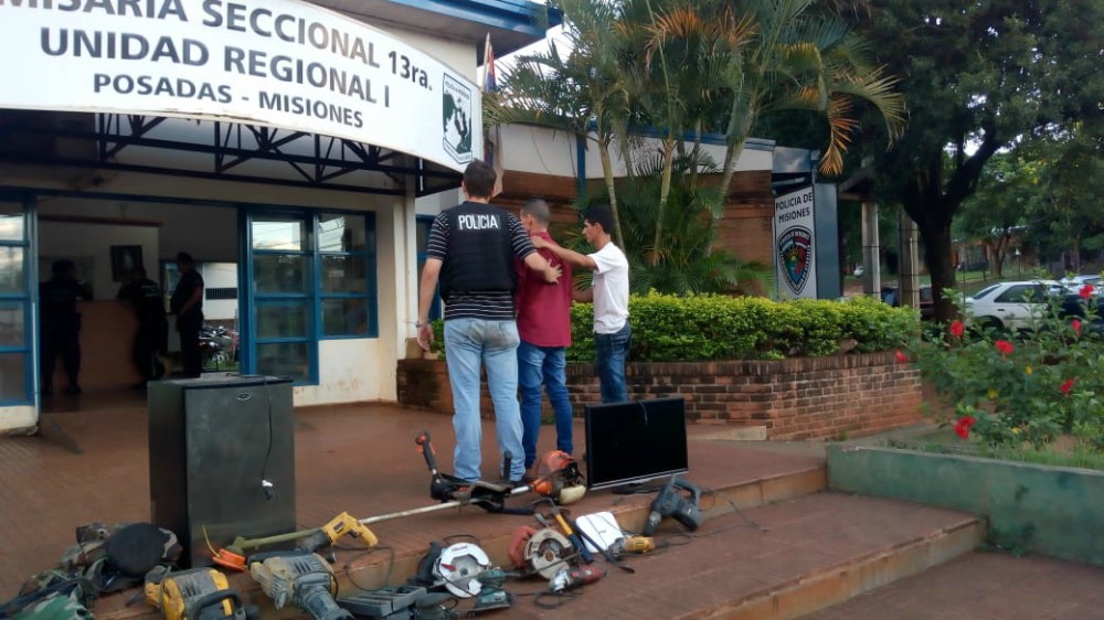 Atraparon a un sospechoso por el robo “boquetero” en taller posadeño