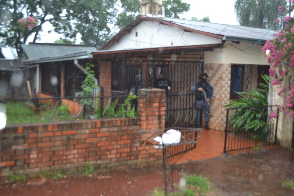 Violó la prisión domiciliaria y encima la sorprendieron vendiendo cocaína