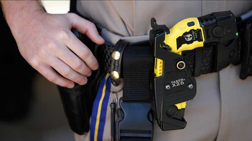 El Ministerio de Seguridad adquirirá unas 300 pistolas Taser