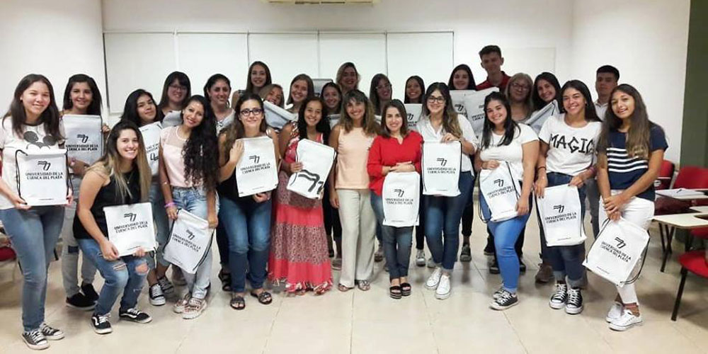 Por qué en Inglés en Language Center