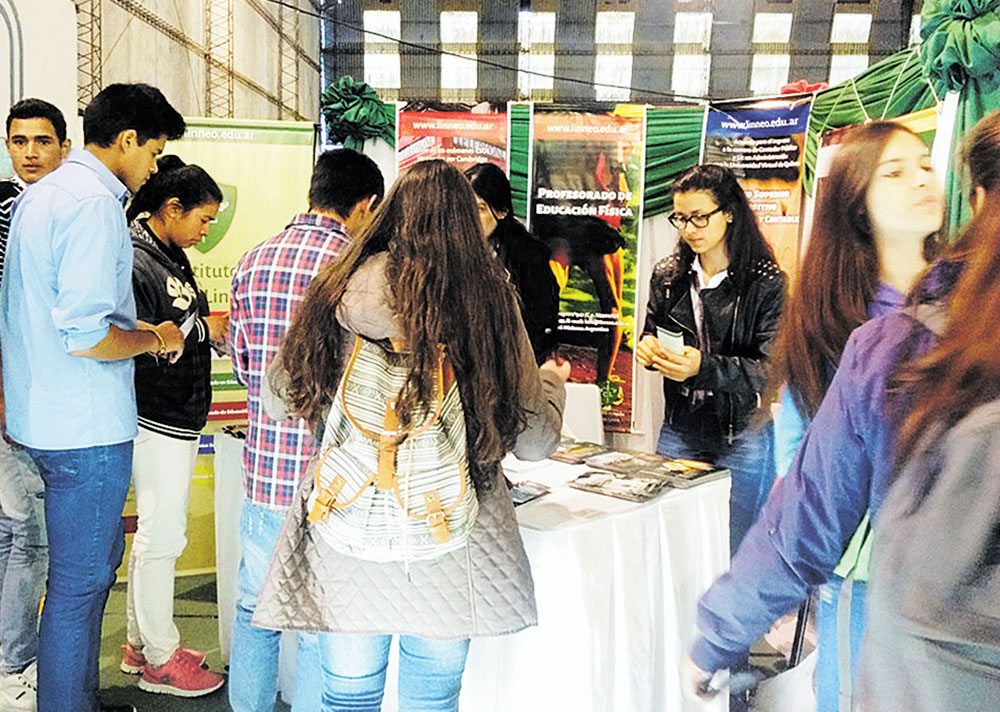 Por qué en Inglés en Language Center