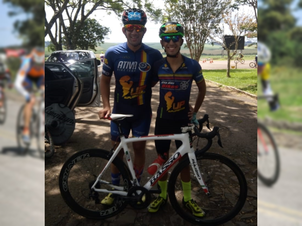 Ciclismo: Los hermanos Yeri compitieron en Cruz Alta, Brasil