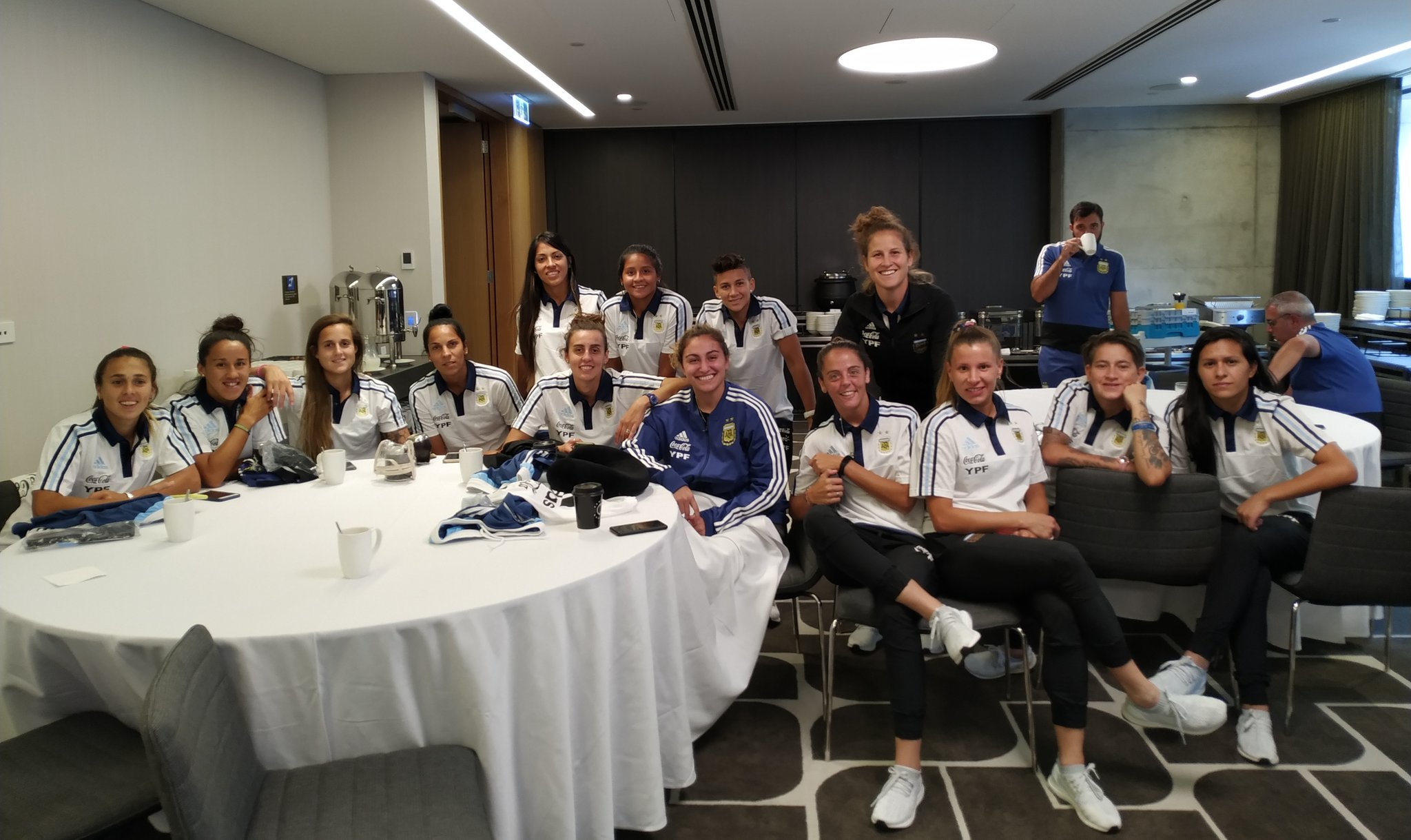 Yamila Rodríguez y Milagros Otazú con la selección Argentina en Australia