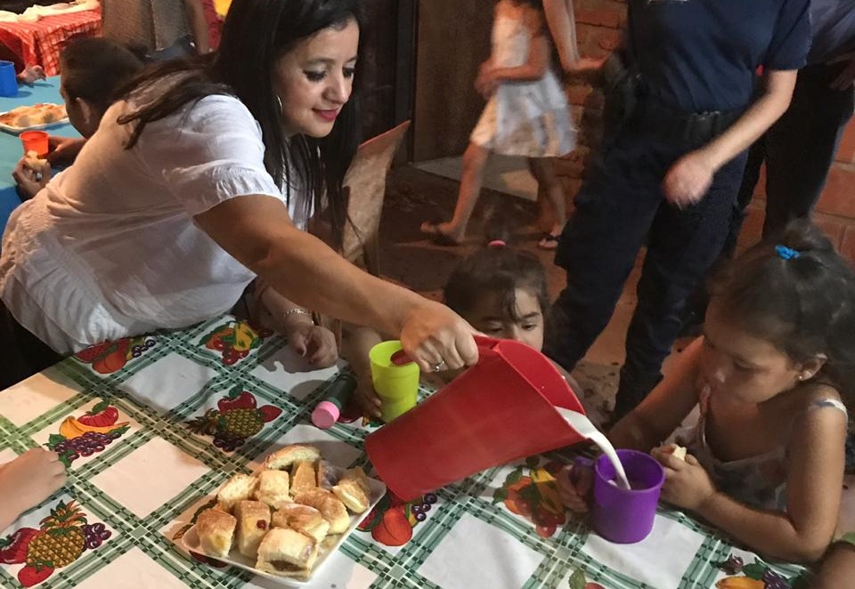 “Ayudemos a ayudar”: cuando los demás son lo primero