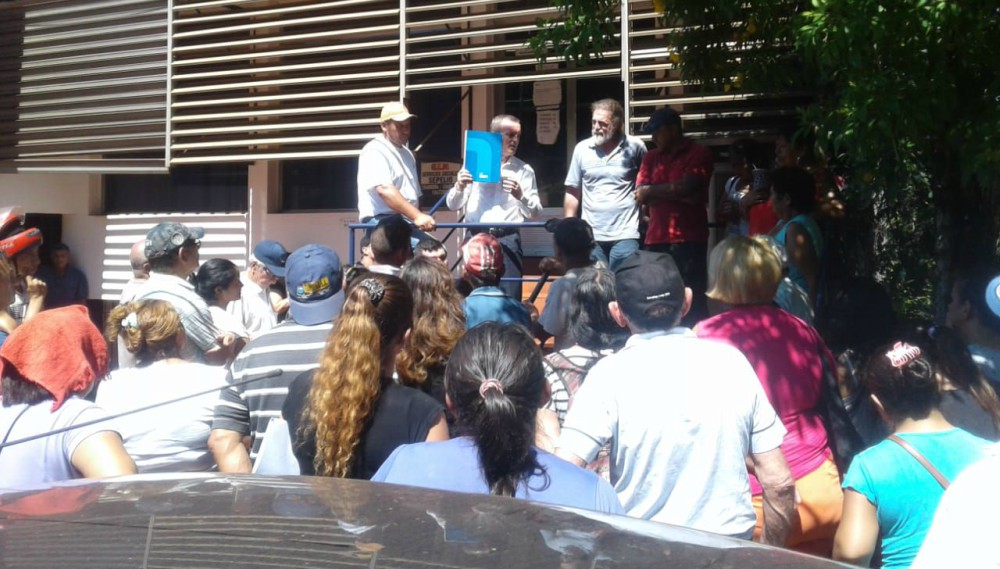 Autoconvocados de Puerto Piray protestan contra el tarifazo eléctrico