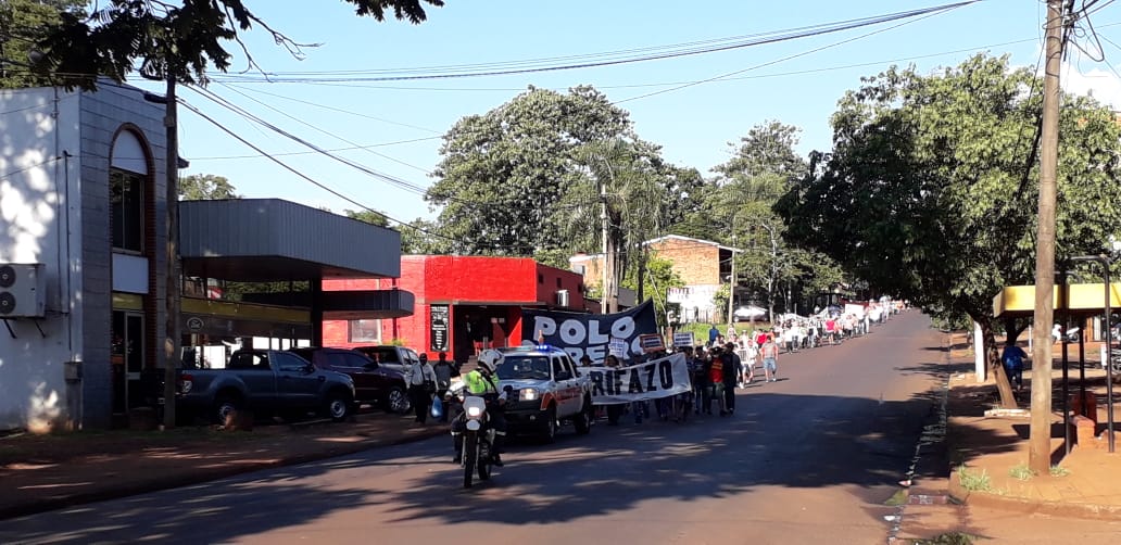 Protesta contra los tarifazos en Eldorado