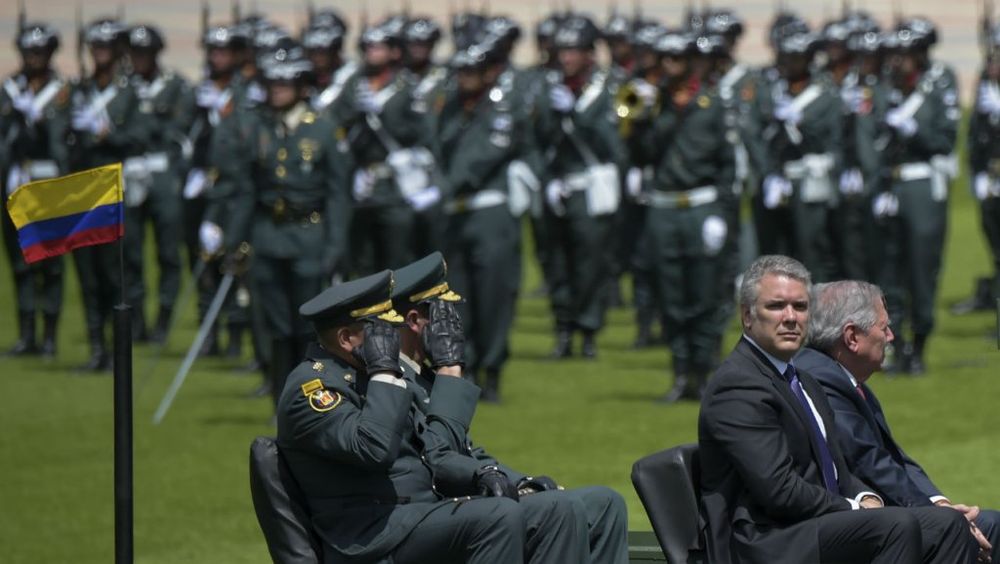 Cuestionan a Colombia por ascender a cúpula militar vinculada con asesinatos