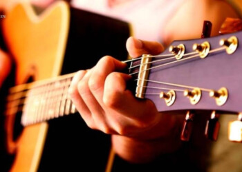 Talleres gratuitos de guitarra en el Multicultural