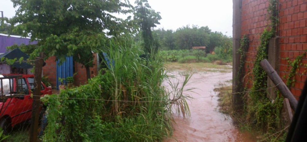 La tormenta afectó también a familias de Garupá