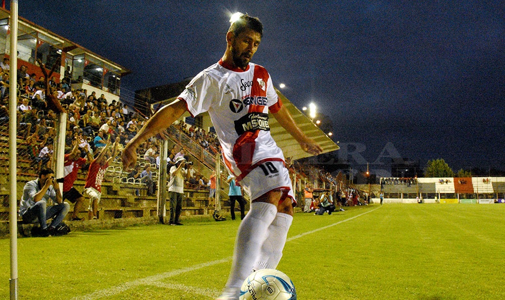 Hugo Troche:  “Tenemos que salir a ganar en cualquier cancha”