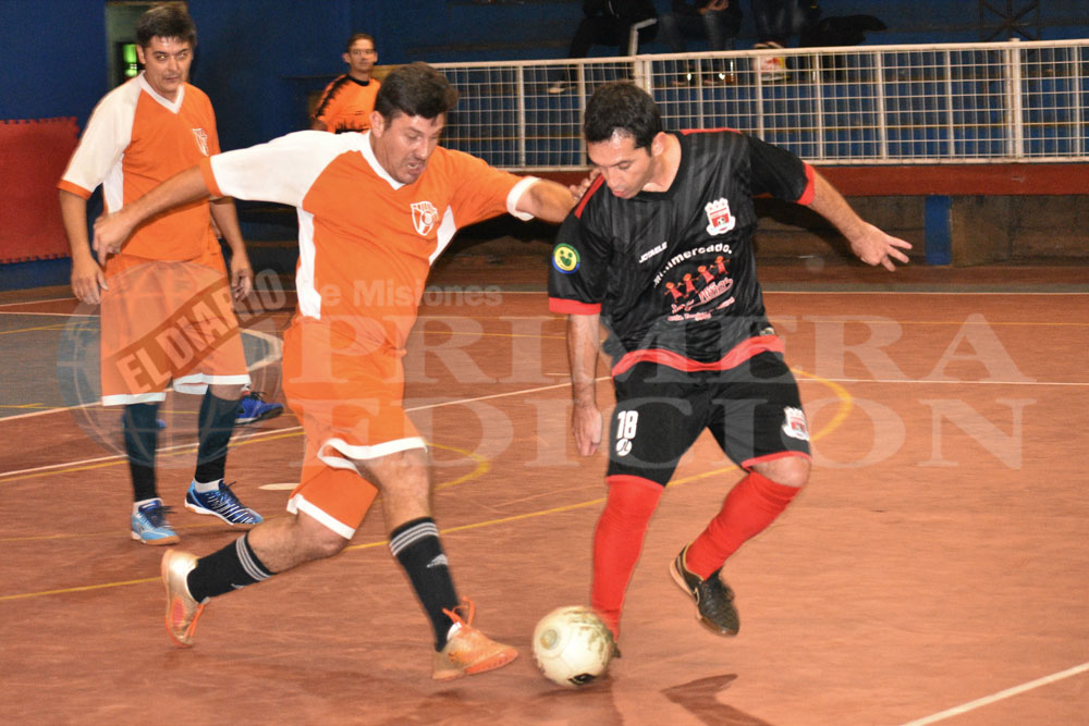 Las líderes  rendirán un duro examen