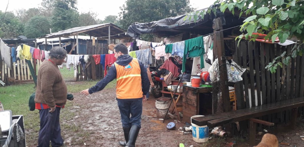 Unas 25 familias fueron asistidas por las lluvias