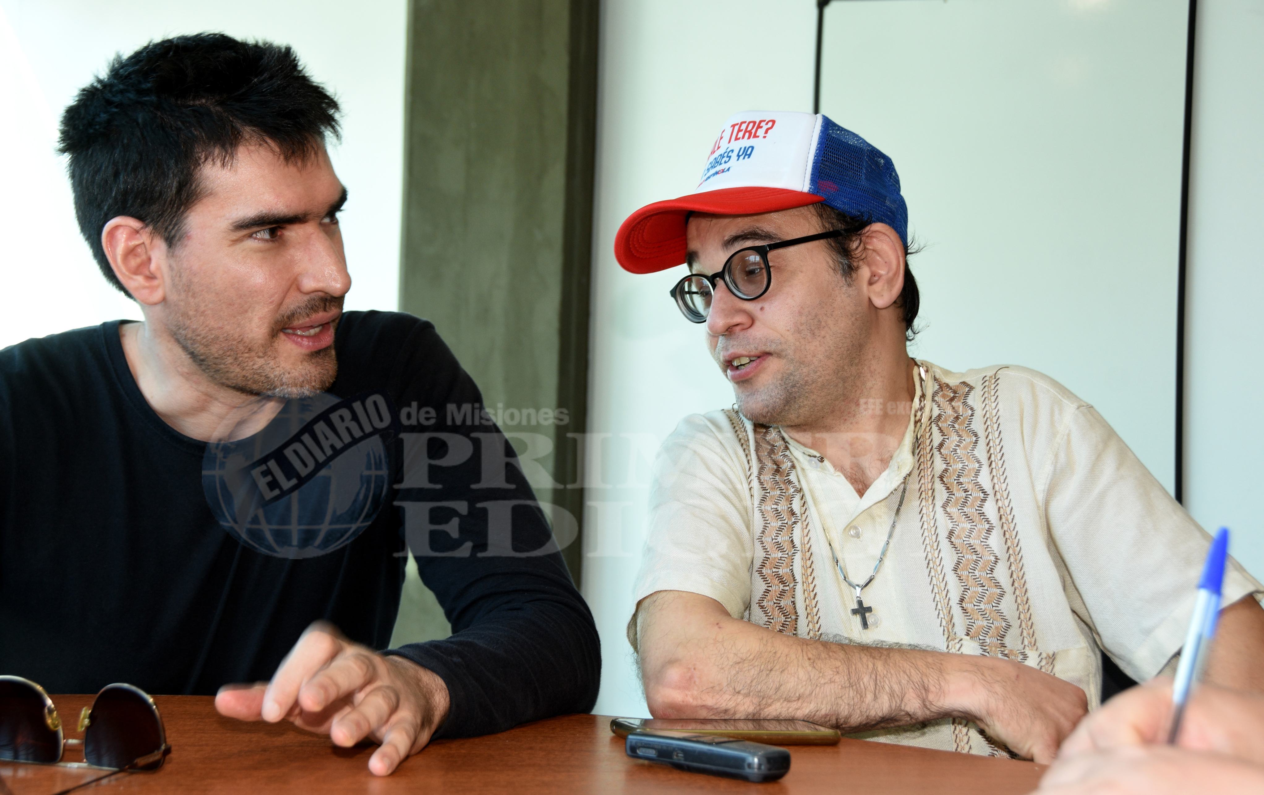 Juanse Buzó: “El stand up es buscar lo cómico en la rutina”