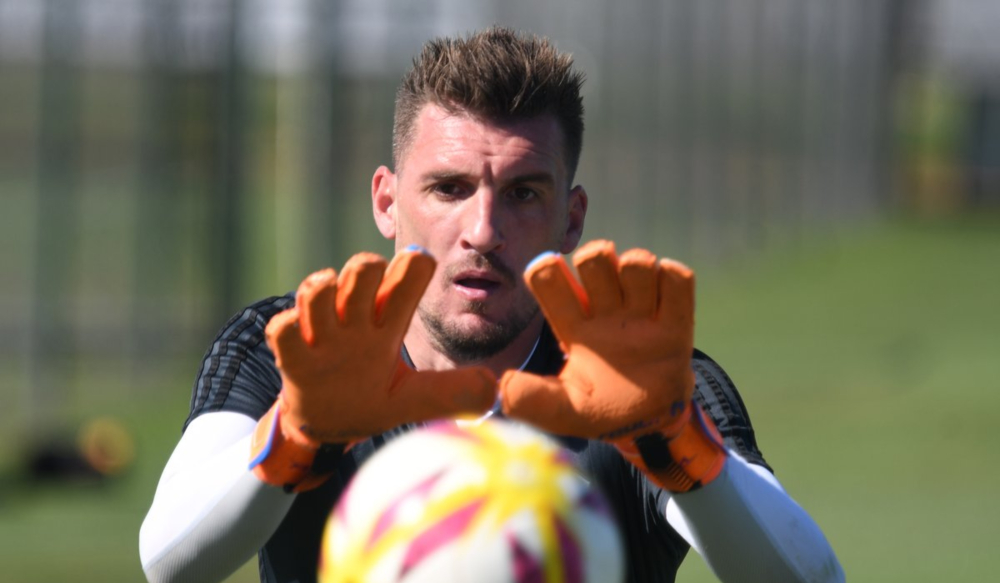 Problemas para River: Se desgarró Armani