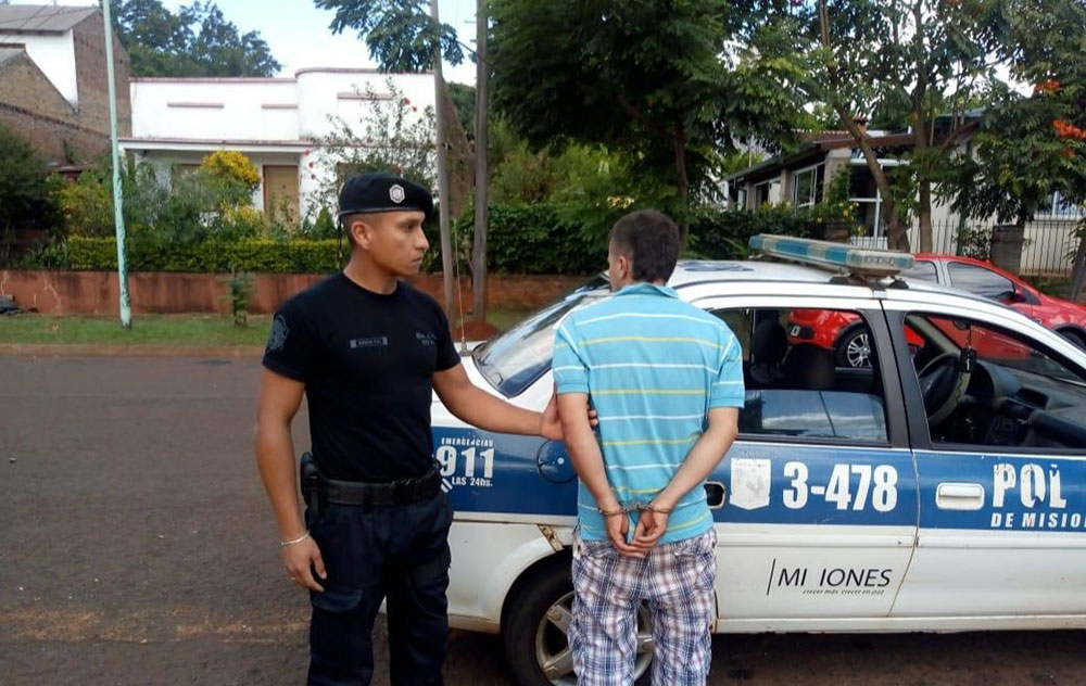 A pedradas quiso cobrar una deuda y terminó detenido