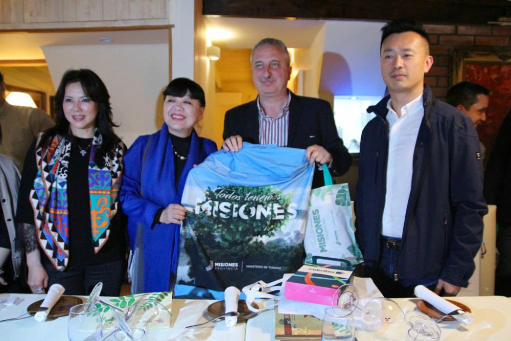 Passalacqua se reunió con empresarios chinos