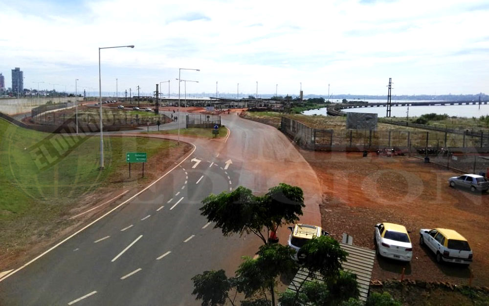 Sin filas para cruzar a Encarnación