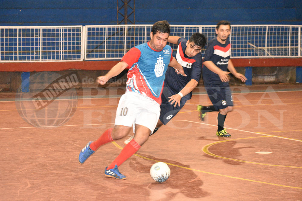 Exa 250 y Zona Nea buscan seguir arriba