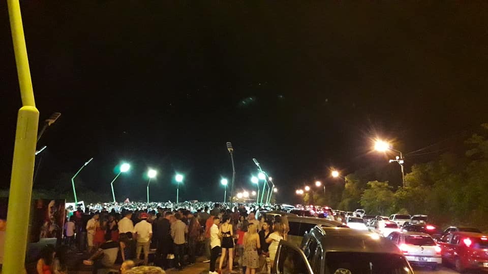 Apóstoles: jóvenes piden cartelería en la avenida del “Espacio Joven”