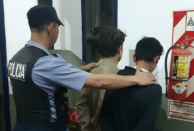 Con un destornillador dos menores intentaron asaltar a un taxista