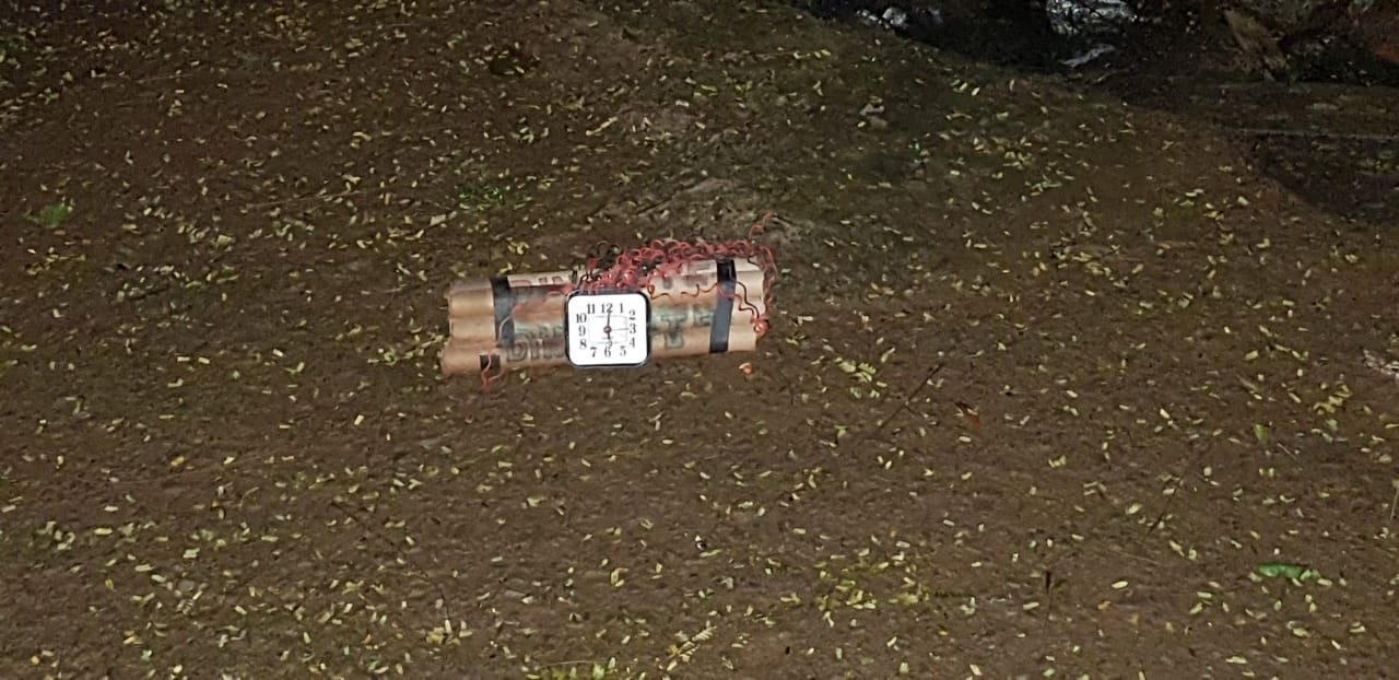 Denunciaron la presencia de una supuesta bomba en esquina de Posadas