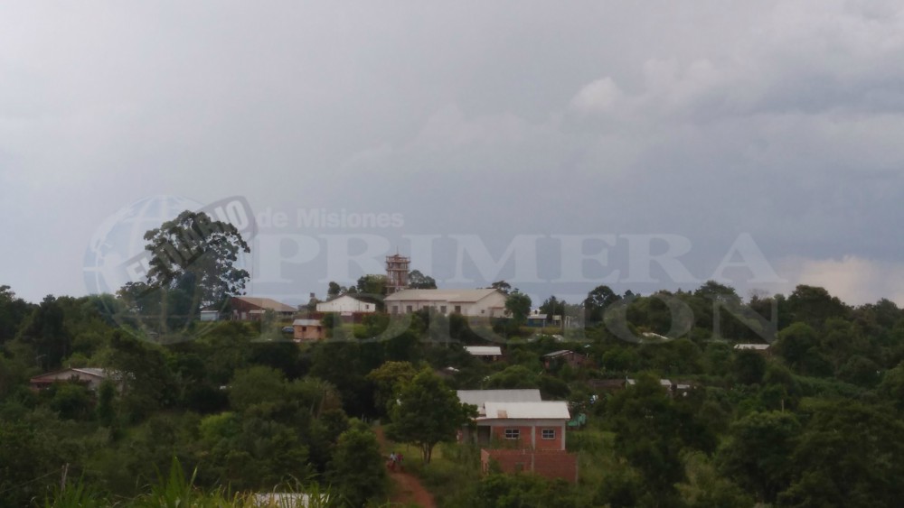 Terciados Paraíso insiste en mejoras  en la telefonía celular y otros servicios