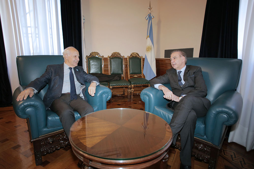 Finalmente Lavagna y dejó abiertas las negociaciones con Alternativa Federal