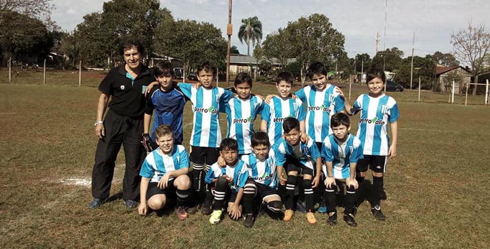 Sigue el duelo de conferencias