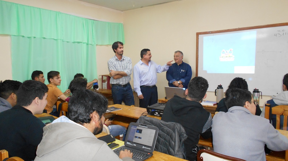 Combinaron prácticas profesionales con solidaridad