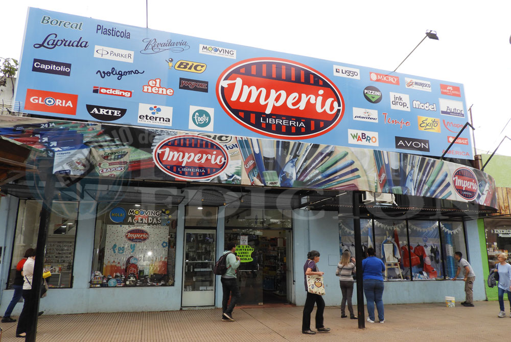 Sacrificios y satisfacciones, José y Saturnino Godoy cumplen 50 años como canillitas