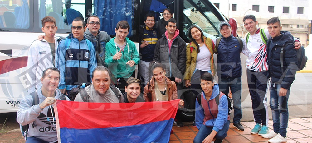 IMPARABLES. Los chicos viajaron ayer y hoy comenzarán a competir.