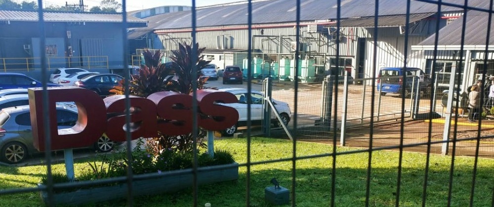 Empleados de Dass se presentaron pero no pudieron trabajar