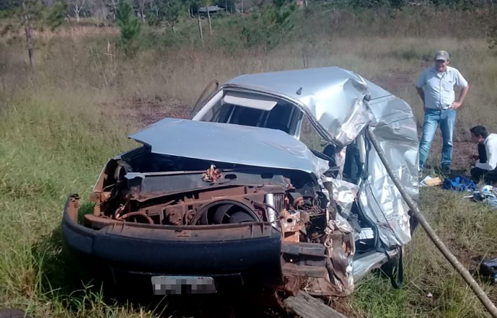 Un muerto tras choque entre un camión y un auto en la ruta 103
