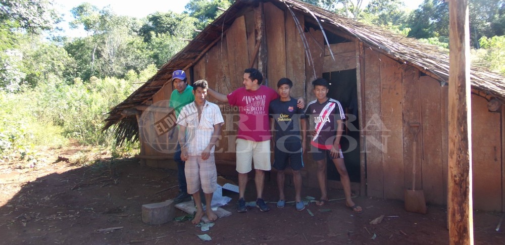 Aldeas mbya guaraní cuentan con paneles solares