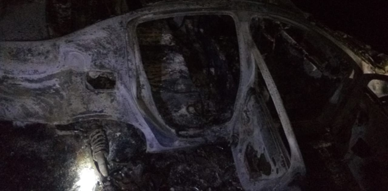 Hallaron quemado el automóvil del empresario de San Ignacio
